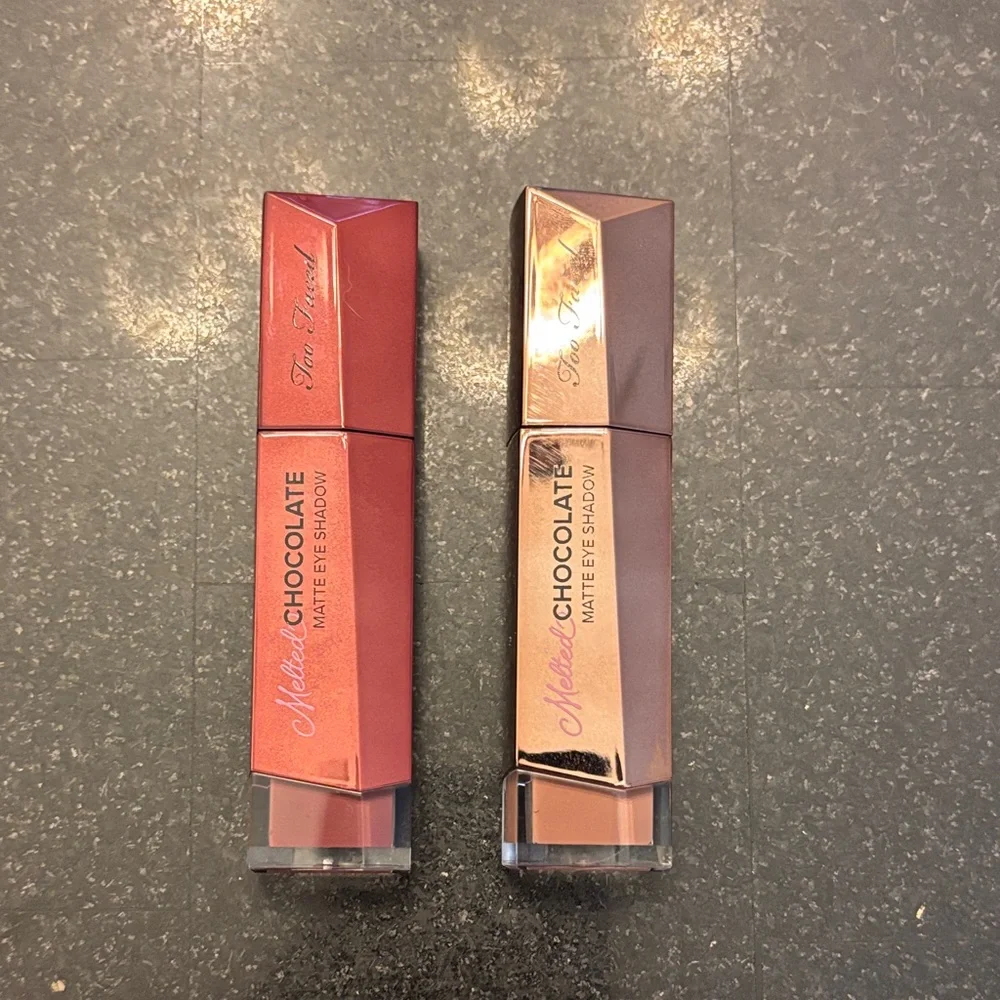 Too Faced Melted Chocolate Matte Eyeshadow - Red and Brown